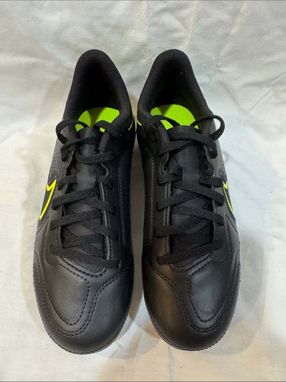 Nike Kids Black & Neon Yellow Soccer Cleats